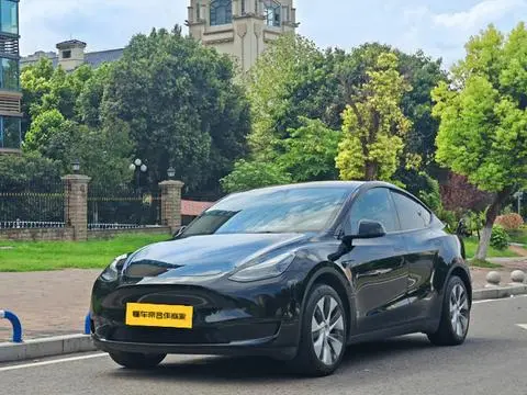 Tesla Model Y 2022 — фото 1