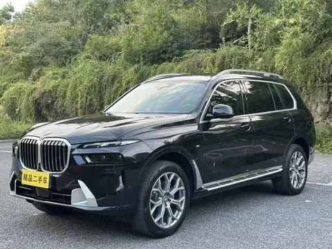 BMW X7 2023