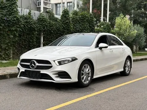 Mercedes-Benz A-Class 2020 — фото 1
