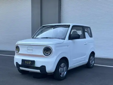 Geely 熊猫 2023 — фото 1