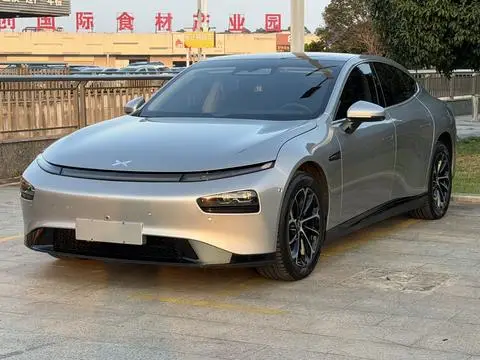 XPeng 小鹏P7 2023