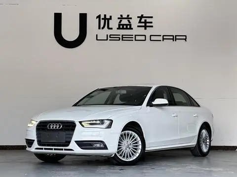 Audi A4L 2015 — фото 1