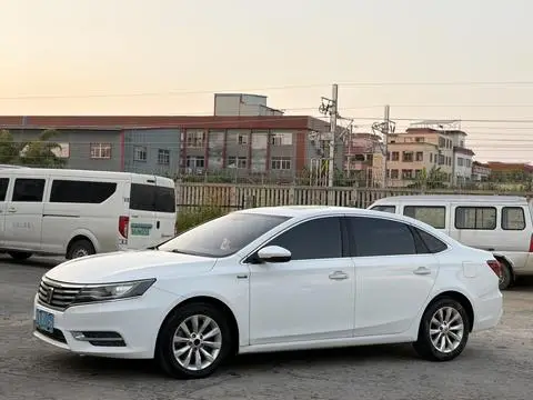 Roewe i6 Classic 2017