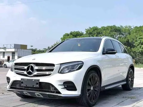 Mercedes-Benz GLC 2017 — фото 1