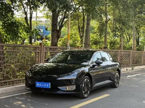 XPeng 小鹏MONA M03 2025