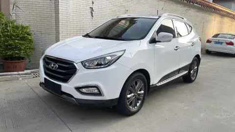 Hyundai ix35 2015 — фото 1