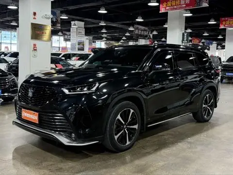 Toyota Crown Kluger 2023