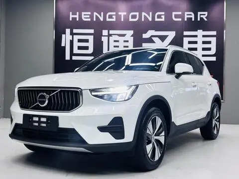 Volvo XC40 2024