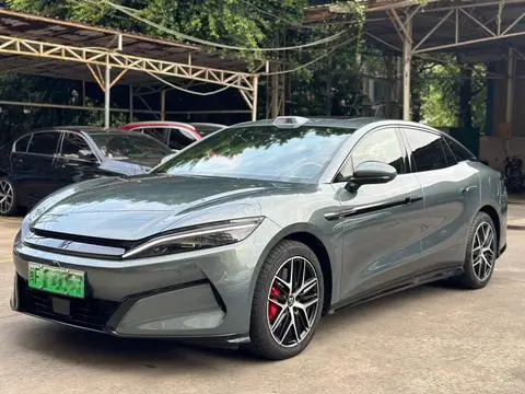 BYD Han L DM 2025