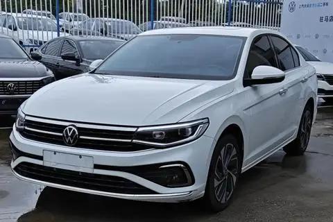 Volkswagen Bora 2023