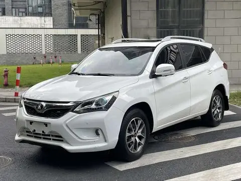 BYD 宋 2016