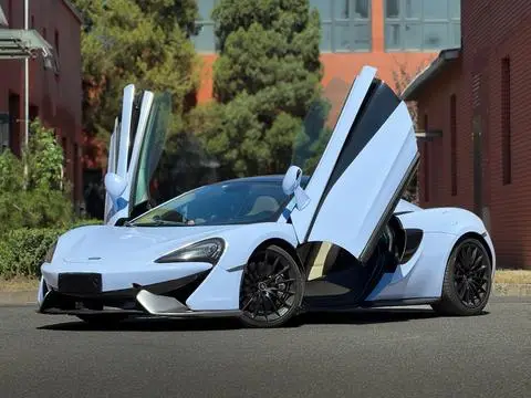 McLaren 570S 2015