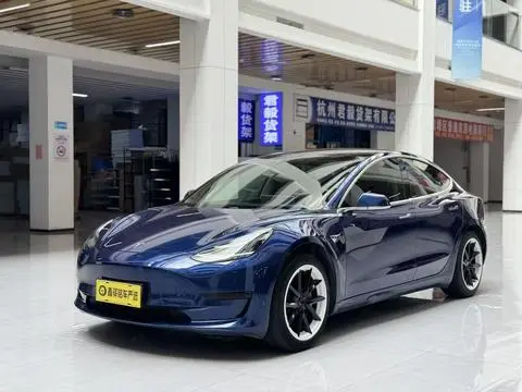 Tesla Model 3 2020 — фото 1