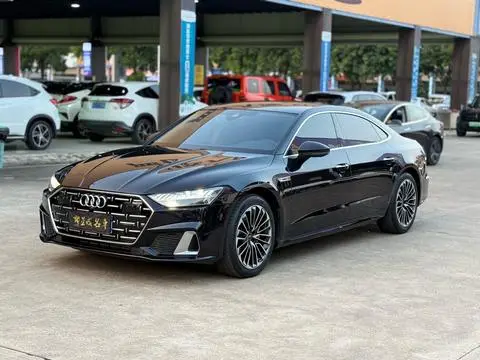 Audi A7L 2024 — фото 1