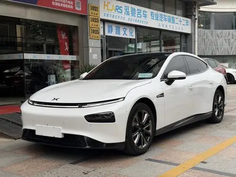 XPeng 小鹏P7 2020 — фото 1