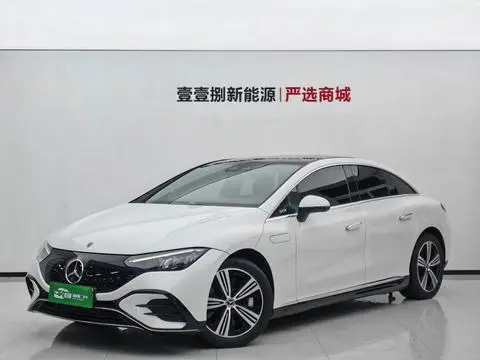 Mercedes-Benz EQE 2022
