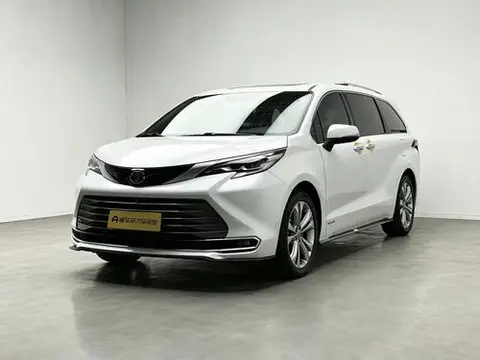 Toyota 赛那 2021