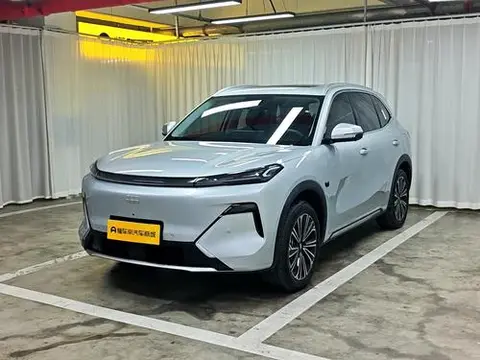 Geely 星舰7 EM-i 2026 — фото 1
