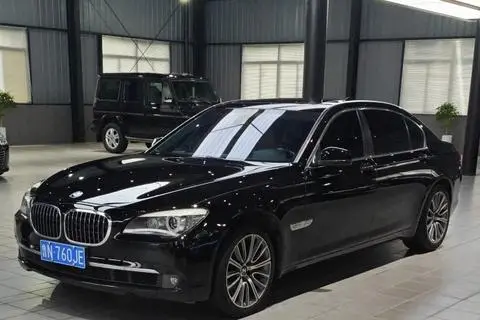 BMW 7 Series 2011