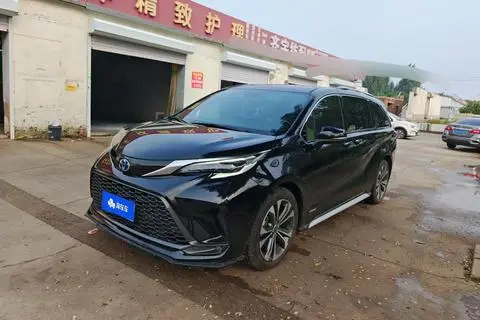 Toyota Granvia 2024