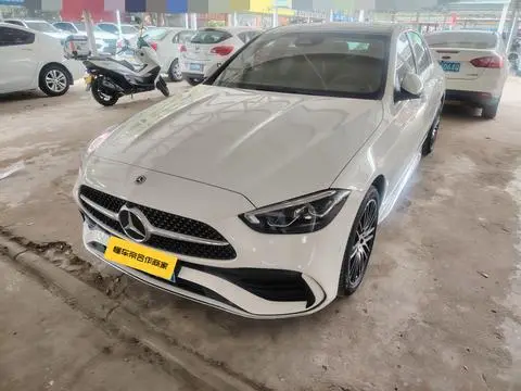 Mercedes-Benz C-Class 2024