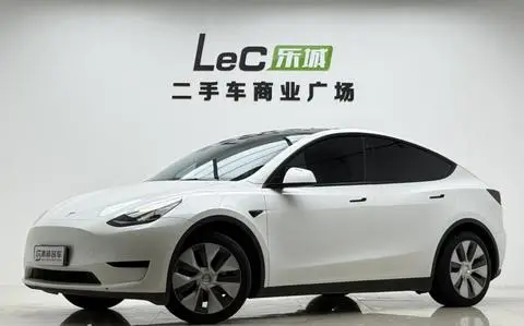 Tesla Model Y 2022 — фото 1