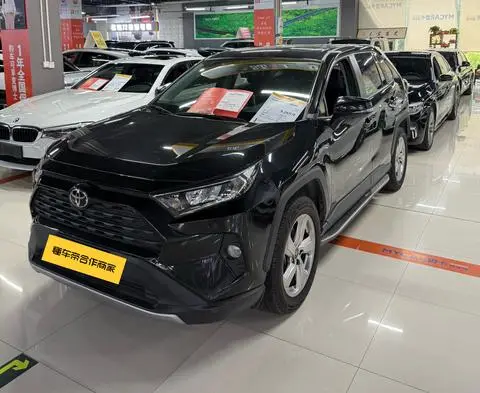 Toyota RAV4 2021
