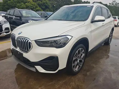 BMW X1 2020 — фото 1