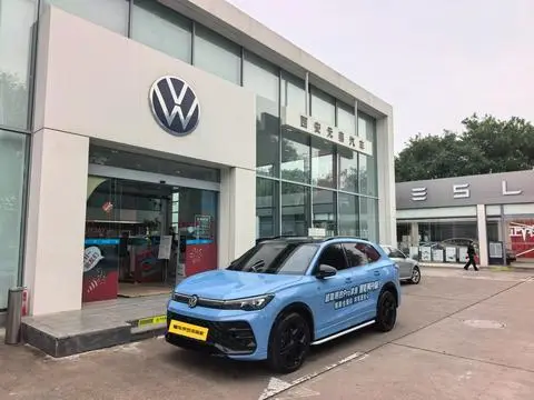 Volkswagen Tiguan L 2025