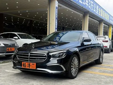 Mercedes-Benz E-Class 2023