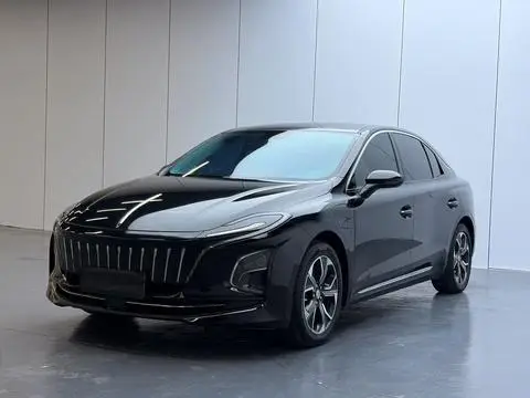 Hongqi E-QM5 2022