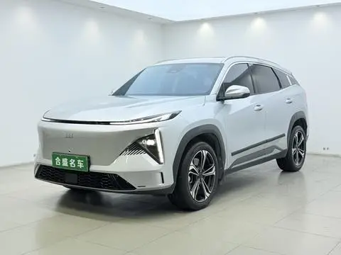 Geely L7 2024