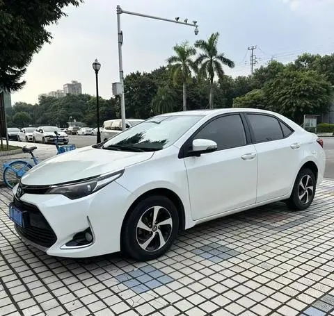 Toyota 雷凌 2017