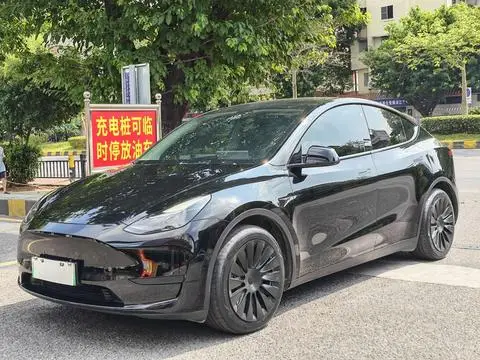 Tesla Model Y 2022 — фото 1