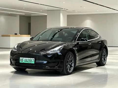 Tesla Model 3 2020