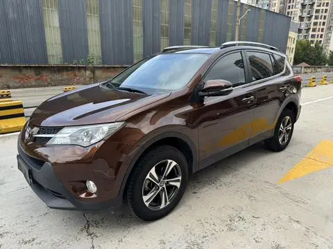 Toyota RAV4 2015