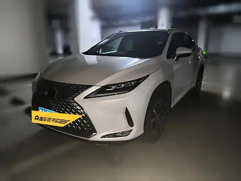 Lexus RX 2021