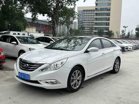 Hyundai 索纳塔八 2014