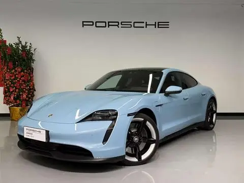 Porsche Taycan 2021