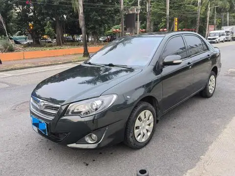 Toyota Corolla Altis 2013 — фото 1