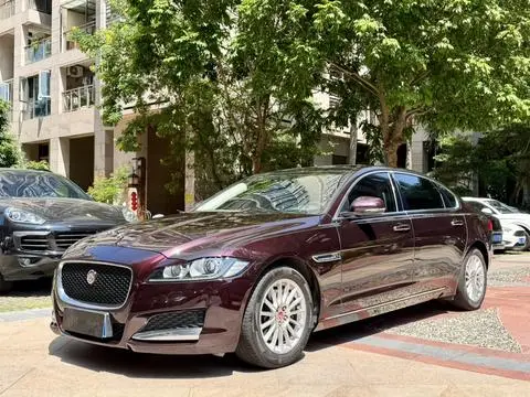 Jaguar XFL 2017