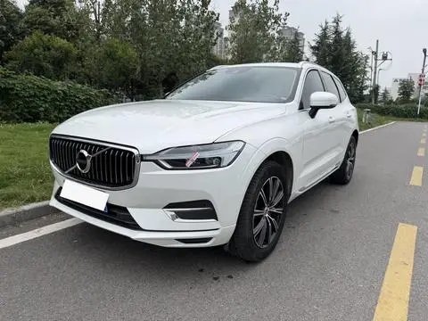 Volvo XC60 2020 — фото 1