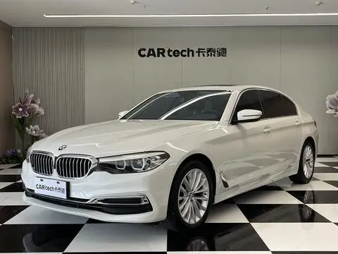 BMW 5 Series 2020 — фото 1
