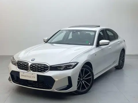 BMW 3 Series 2025