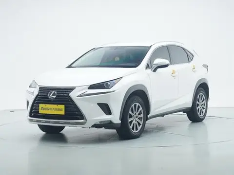 Lexus NX 2020