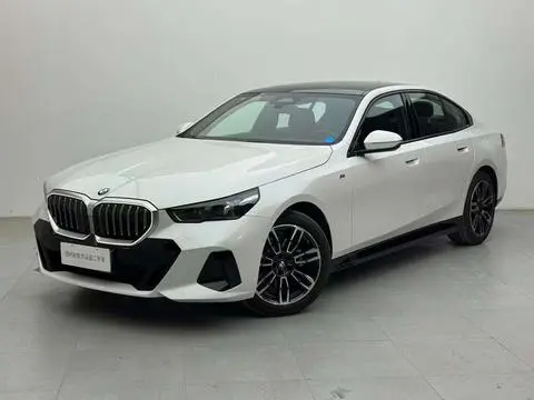 BMW 5 Series 2024