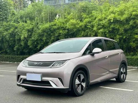 BYD Dolphin 2023