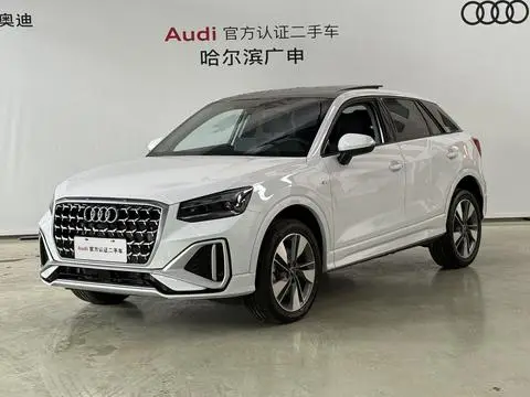 Audi Q2L 2025