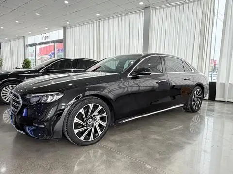Mercedes-Benz E-Class 2024