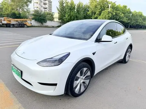 Tesla Model Y 2022 — фото 1